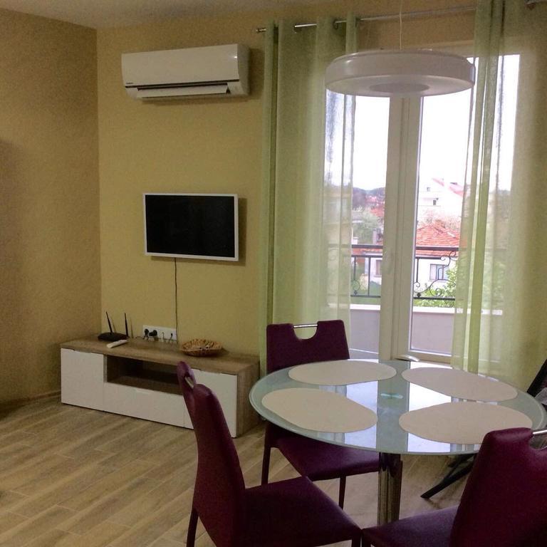 Apartment Morskoi Gnom Μπουργκάς Εξωτερικό φωτογραφία