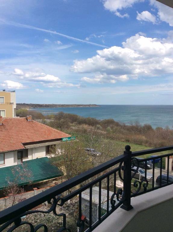 Apartment Morskoi Gnom Μπουργκάς Εξωτερικό φωτογραφία